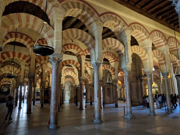 Interno Mezquita di Cordoba