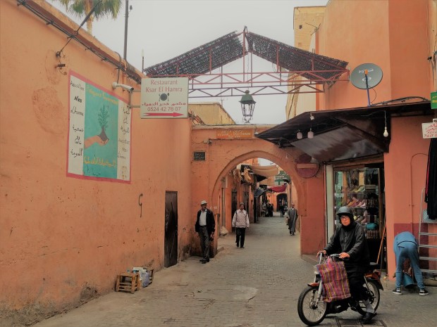 Tranquillità mattutina a Marrakech